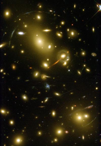 Der Galaxienhaufen Abell 2218: Space Telescope Science Institute (STScI)